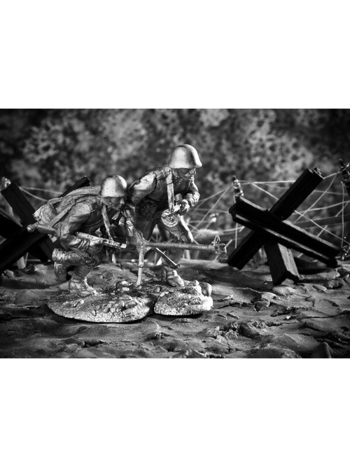 Оловянный солдатик Бегущие бойцы с ПТРД