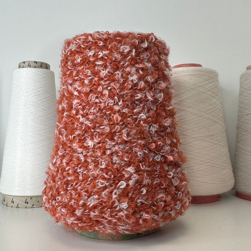 BOUCLE - STOCK ITALY; меринос, п/а; 300м/100гр; цвет: коричнево-оранжевый, белый