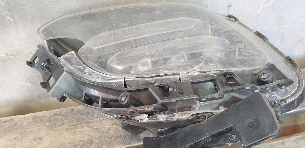 ПТФ передняя левая LED Kia Soul 3 (SK3) 19-22 Б/У Оригинал 92201J2000