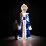 большая фигура "Снегурочка" уличная светящаяся