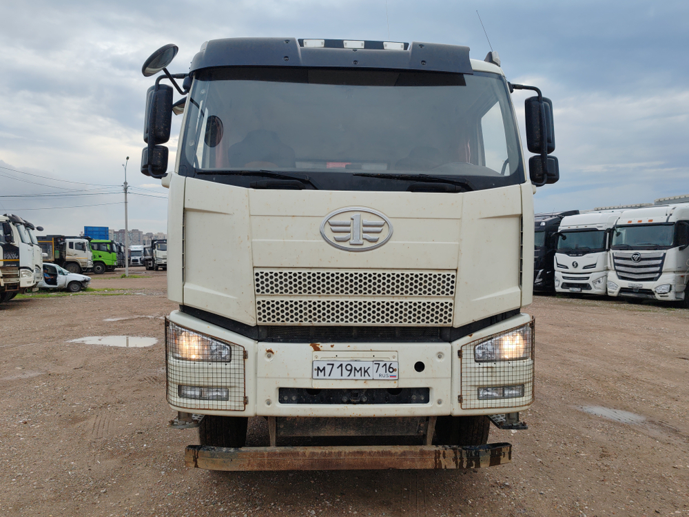 FAW J6 8x4 Самосвал СА3310Р66K24T4E5 (Дизельный, 11,1 л, 420 л.с., МТ)