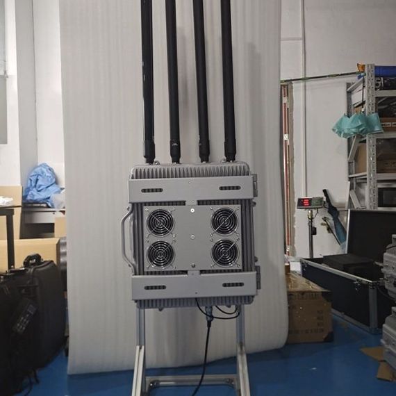 Стационарный влагоустойчивый подавитель дронов Drone Jammer GW-UAV-OSJ10E