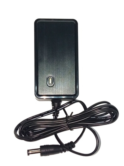 Адаптер питания Eplutus FC-3000 12v /3000mAh (штекер 5,5мм)