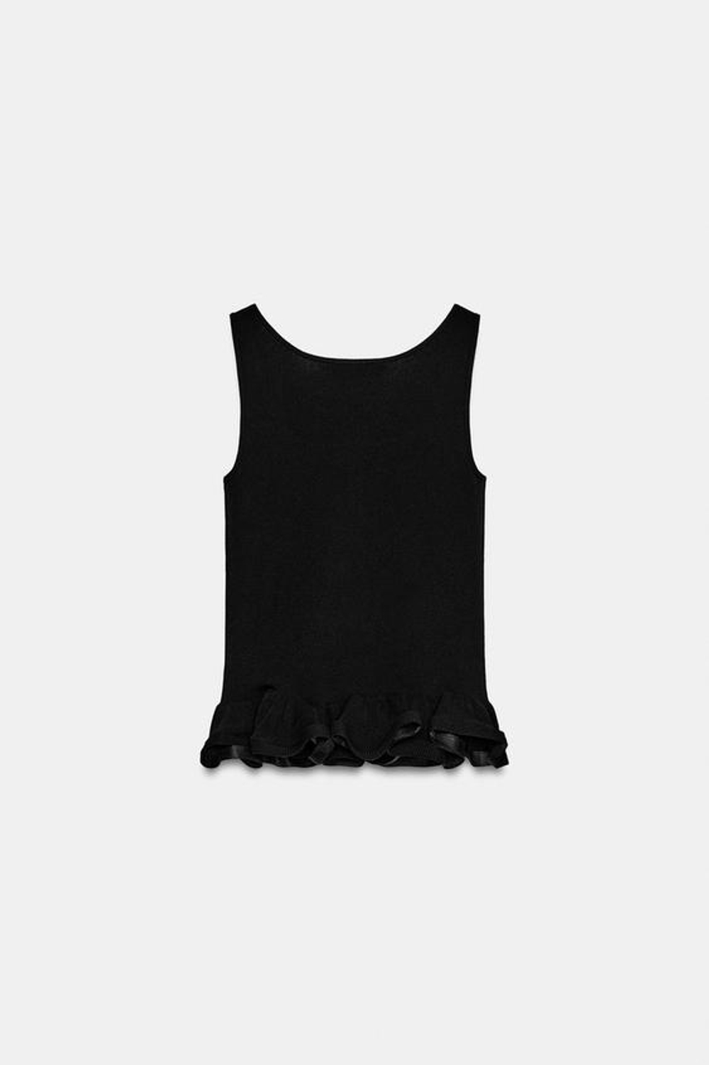 ZARA ТРИКОТАЖНЫЙ ТОП С ВОЛНИСТЫМ КРАЕМ, ЧЕРНЫЙ