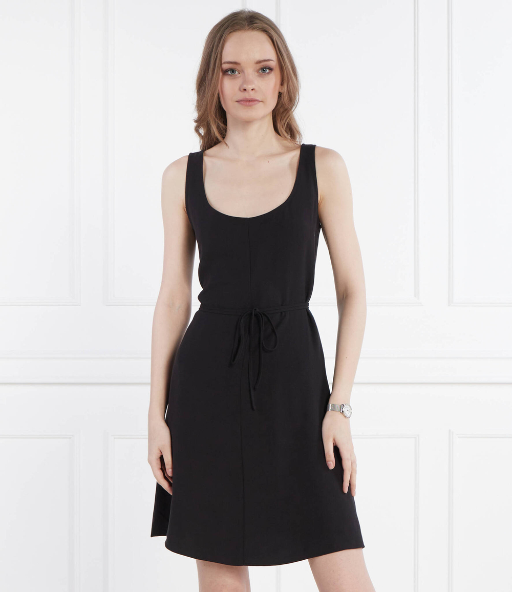 Платье с ремешком CALVIN KLEIN JEANS - черный(J20J223320)