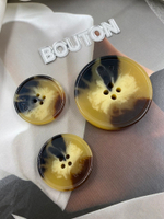 Пуговицы МаксМ. на прокол коричневые с черными и бежевыми прожилками