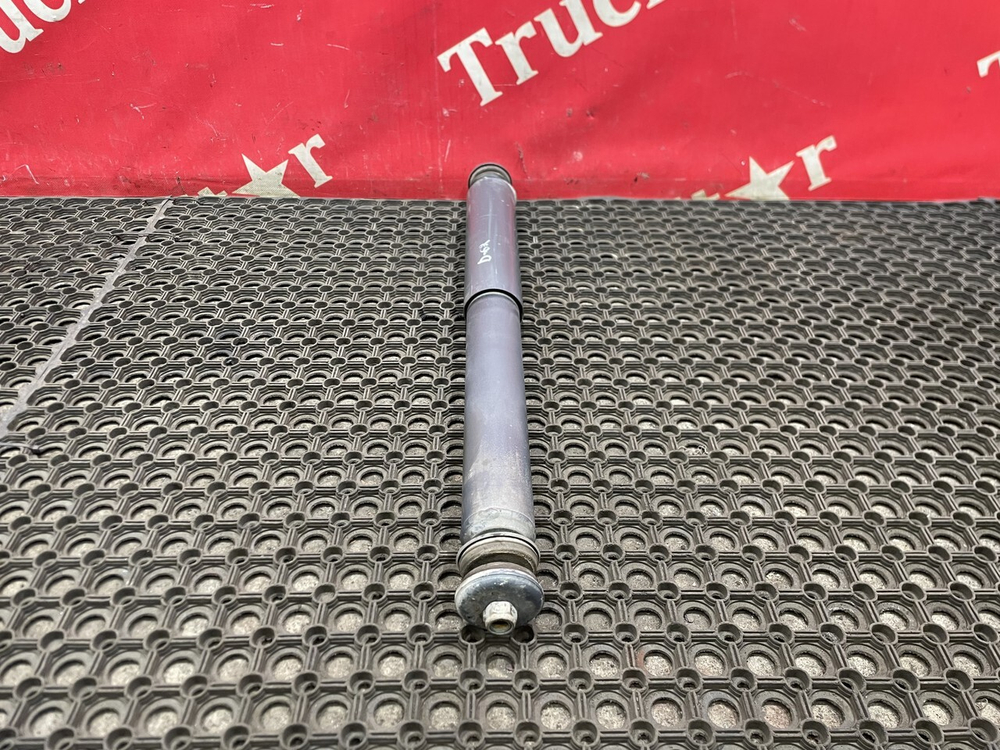 Амортизатор передний 2023г