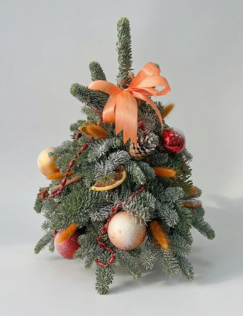 Новогодняя елка из датской ели (оранжевая)