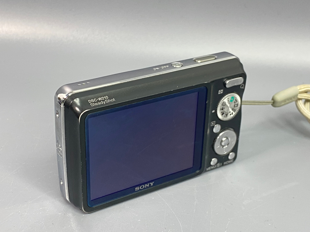 Sony Cyber-shot DSC-W210