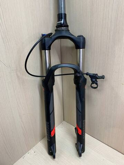 Вилка для велосипеда Rock Shox Recon 27.5