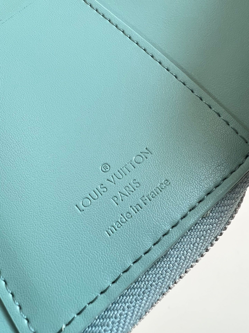 Louis Vuitton Slender Pilot