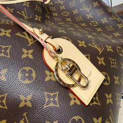 Louis Vuitton Again