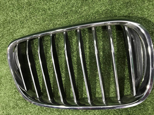 Решетка радиатора правая BMW 7er G11 G12 (2015-2019)