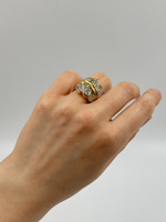 Кольцо с кристаллами