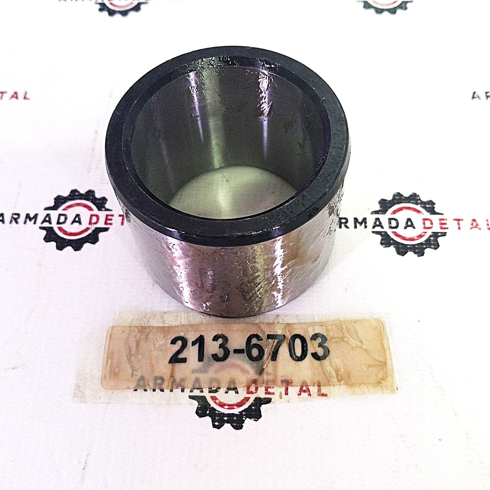 Втулка в трапецию (треугольная трапеция, соединение с ковшом) | 213-6703 | TMP