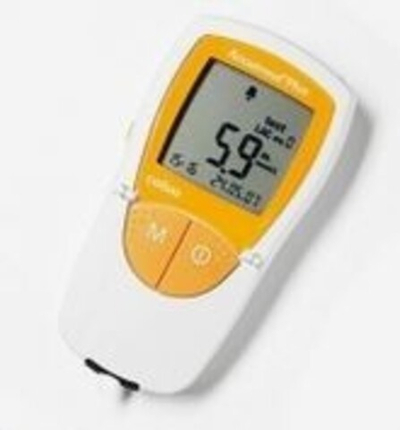 Биохимический анализатор Аккутренд Плюс (Accutrend Plus)