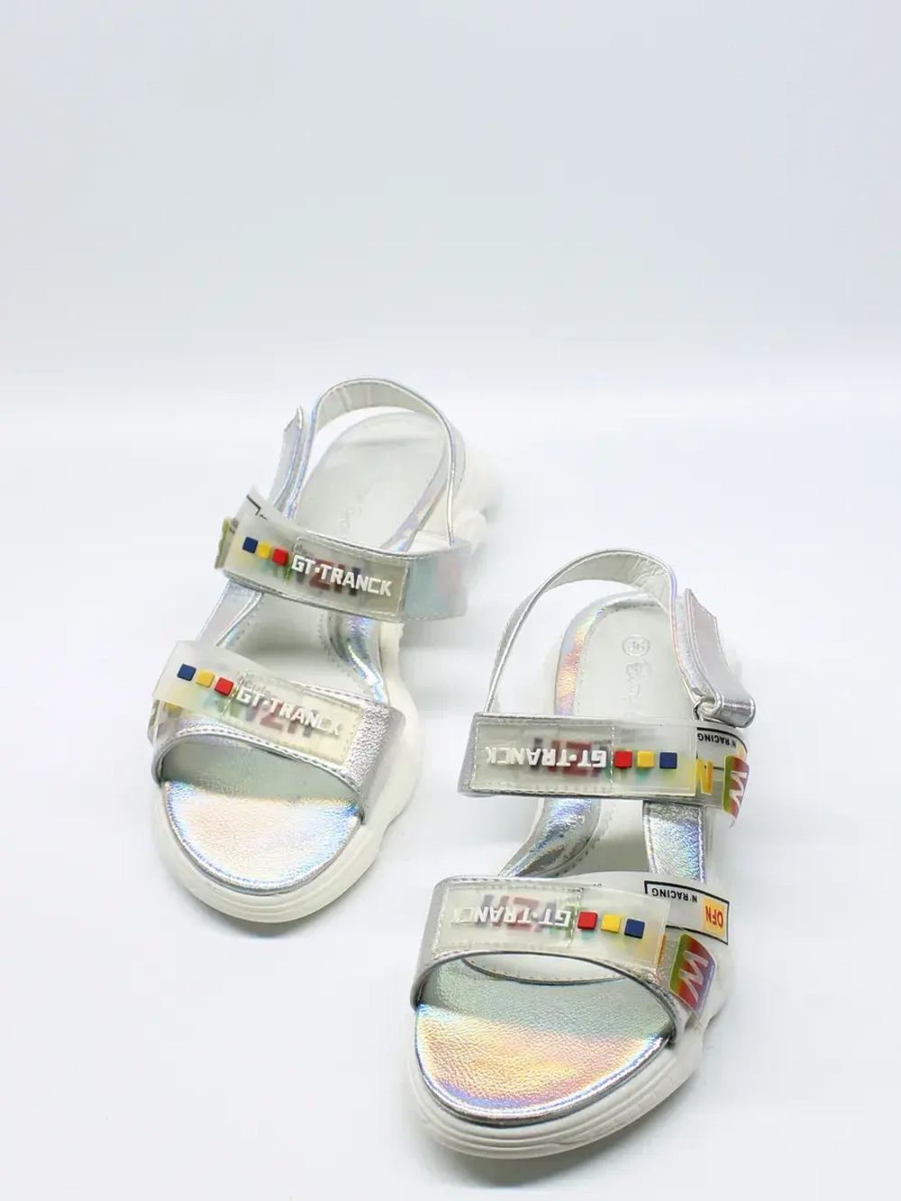 Босоножки «Mismatched shoes» (несовпадающая обувь)