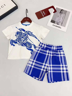 Шорты и футболка для мальчика Burberry