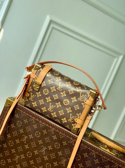Louis Vuitton Side Trunk MM