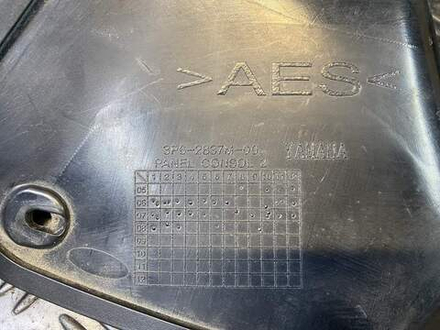 Пластик внутренний правый Yamaha FJR1300A RP13A 2010 3P6-2837M-00