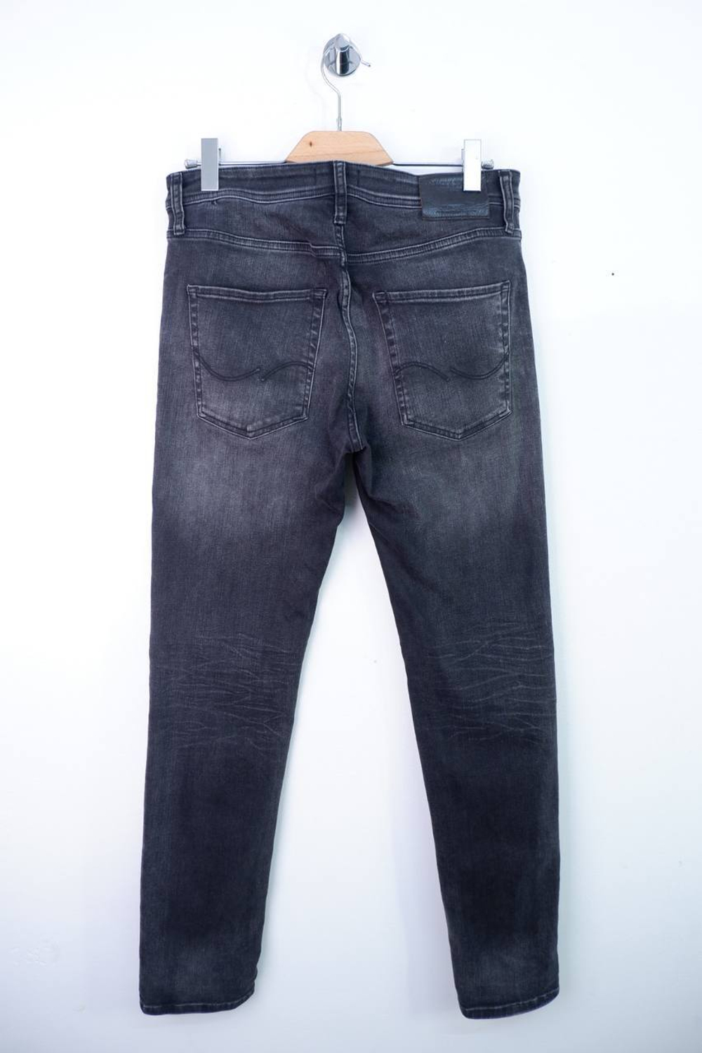 Джинсы Jack&Jones темные, визуально на 48 размер