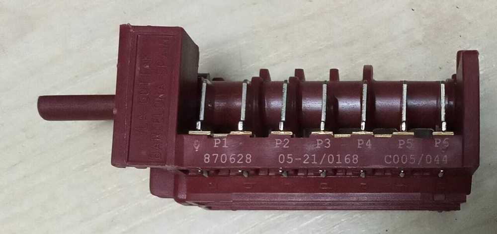 Переключатель духовки 7-поз., шток-23mm,16(4)A 250V