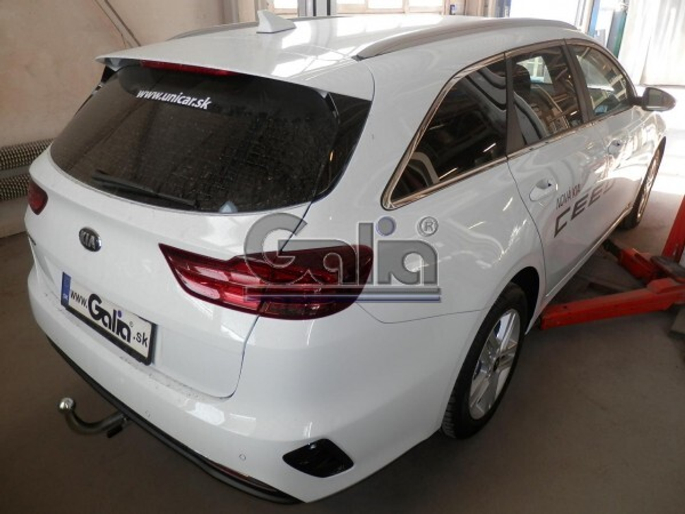 Фаркоп оцинкованный Galia H100A для Hyundai i30 универсал 2017-, Kia Ceed универсал 2017-(паспорт и сертификат в комплекте)(без электрики)