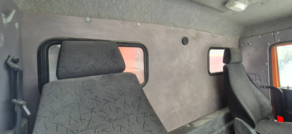 КамАЗ 6520 6x4 Самосвал 6520-3026012-53 (Дизельный, 11,7 л, 400 л.с., МТ)