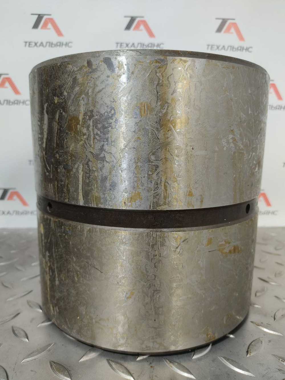 Втулка 8X-0743