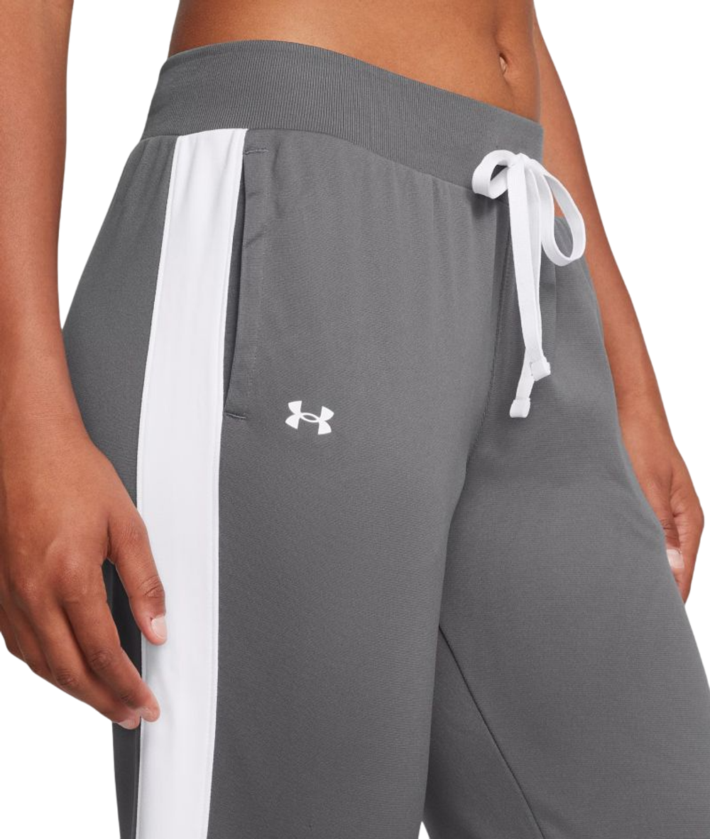 Женский теннисный костюм Under Armour UA Tricot - серый