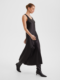 Платье макси в бельевом стиле