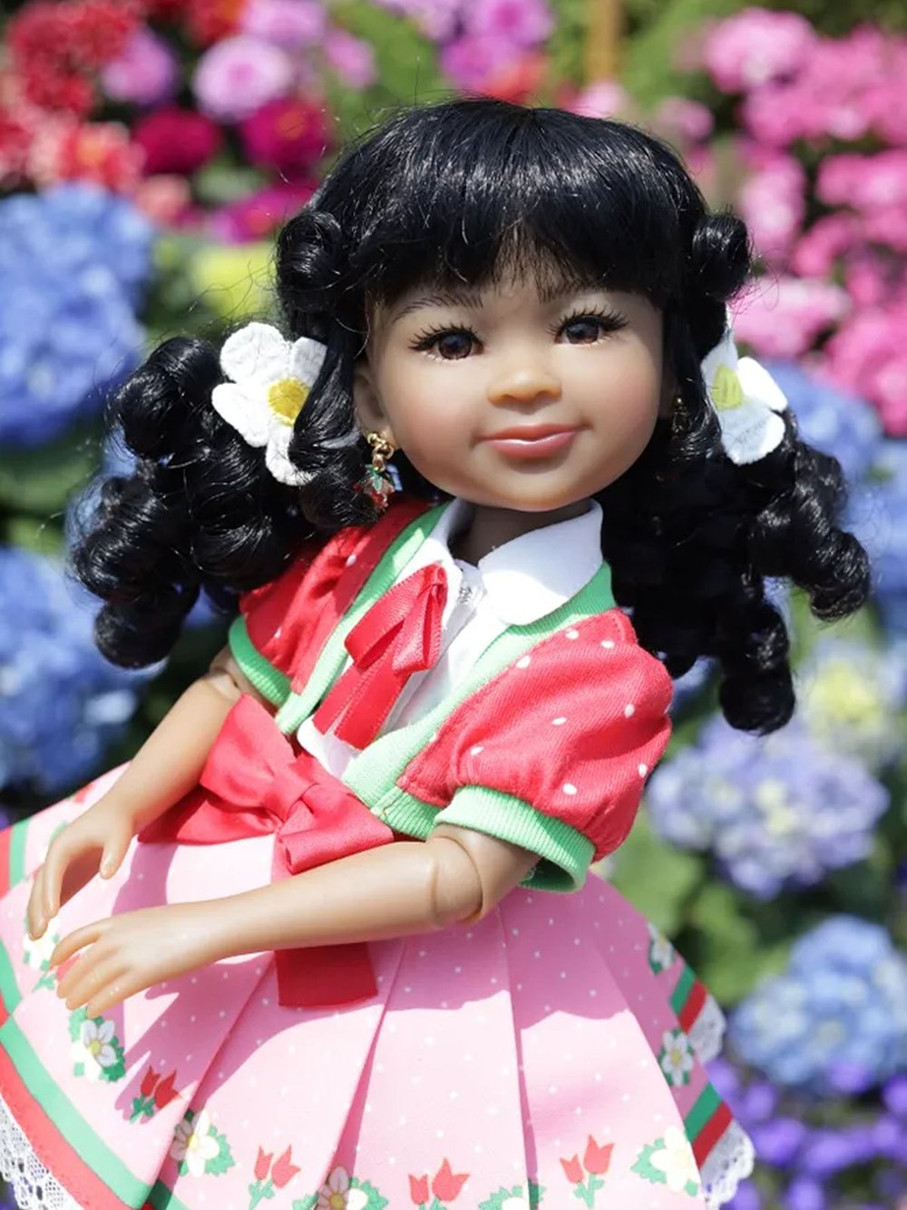 Кукла Ruby Red Кайра 31см (ограниченная серия)