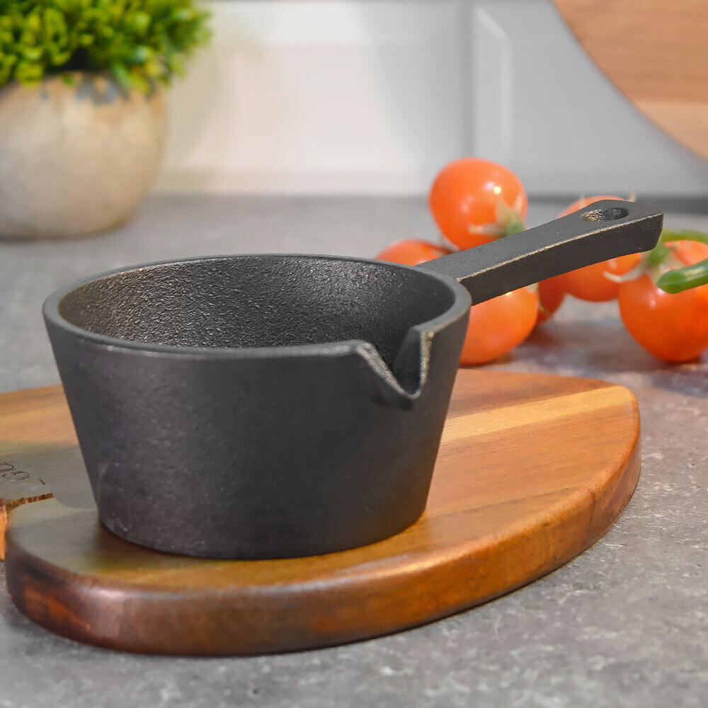 Кокотница 170мл чугунная с длинной ручкой "Culinaria"