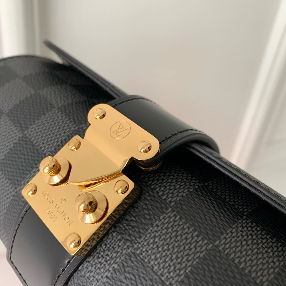Louis Vuitton Etui Bijoux