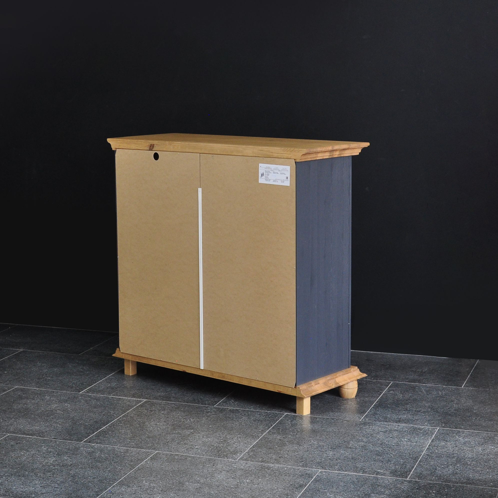 Комод Хельсинки в прихожую для обуви и вещей из сосны