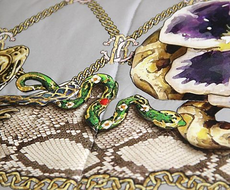 Покрывало стеганое 260x270 Roberto Cavalli Spider белое с цветочным орнаментом