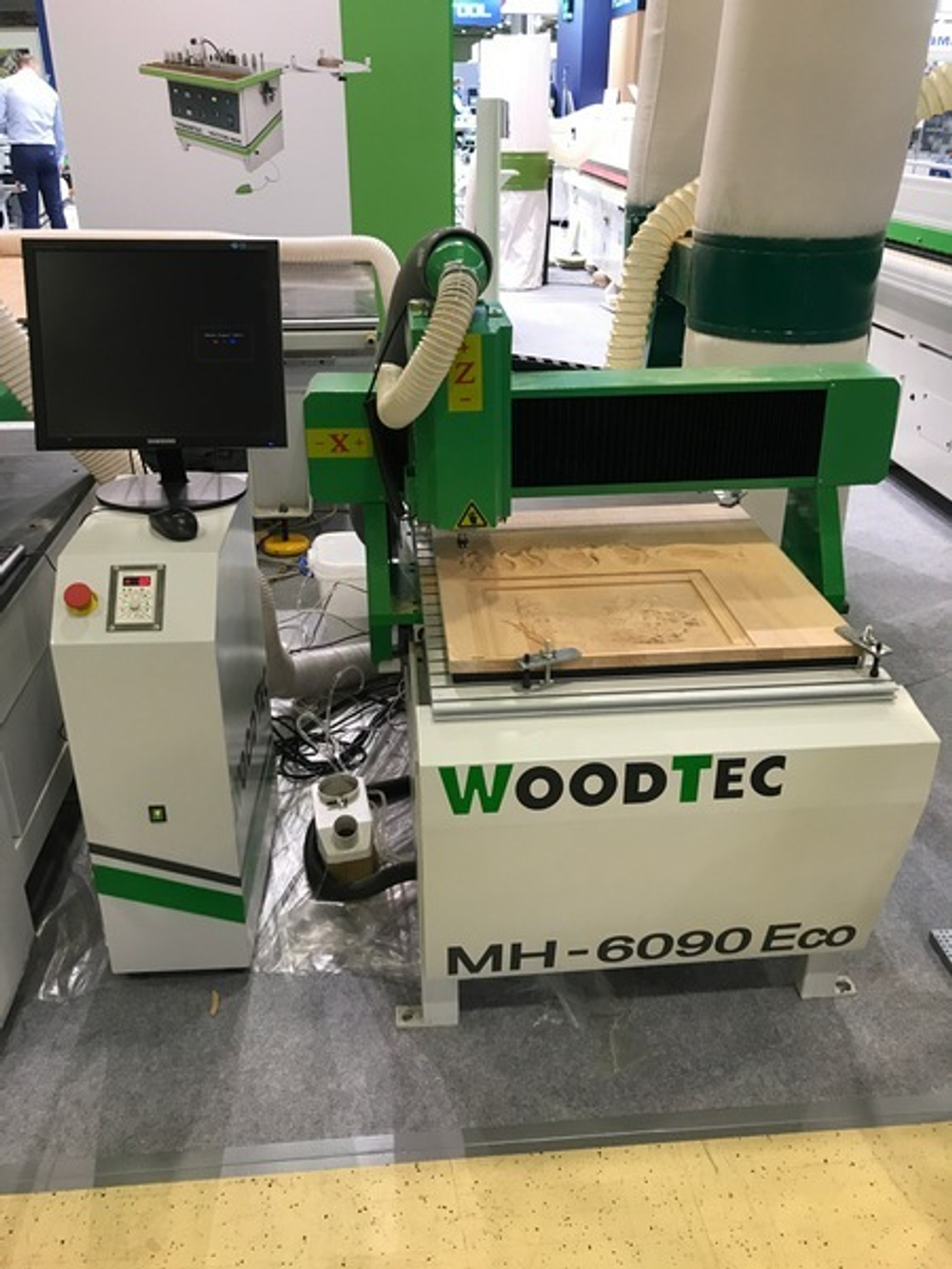 Фрезерно-гравировальный станок с ЧПУ WoodTec MH 6090 1,5 ECO