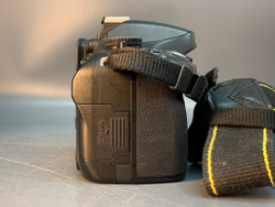 Nikon D5100 kit 18-55mm, 22994 кадров