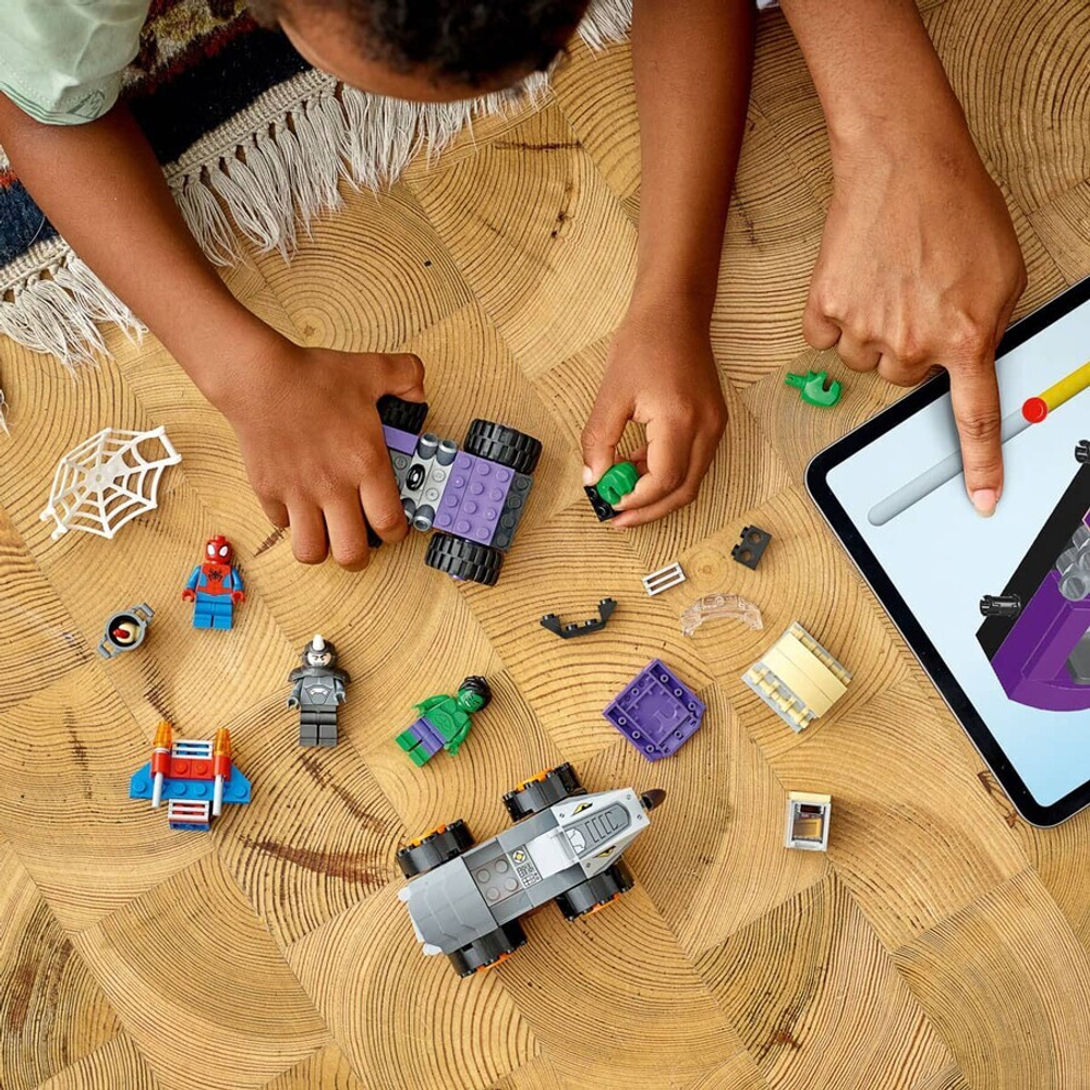 Конструктор LEGO Marvel 10782 Человек-паук и его удивительные друзья. Халк против Рино