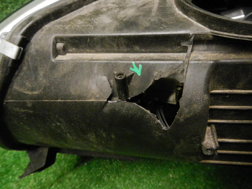 Фара правая Mini Countryman F60 (2016-2020) LED