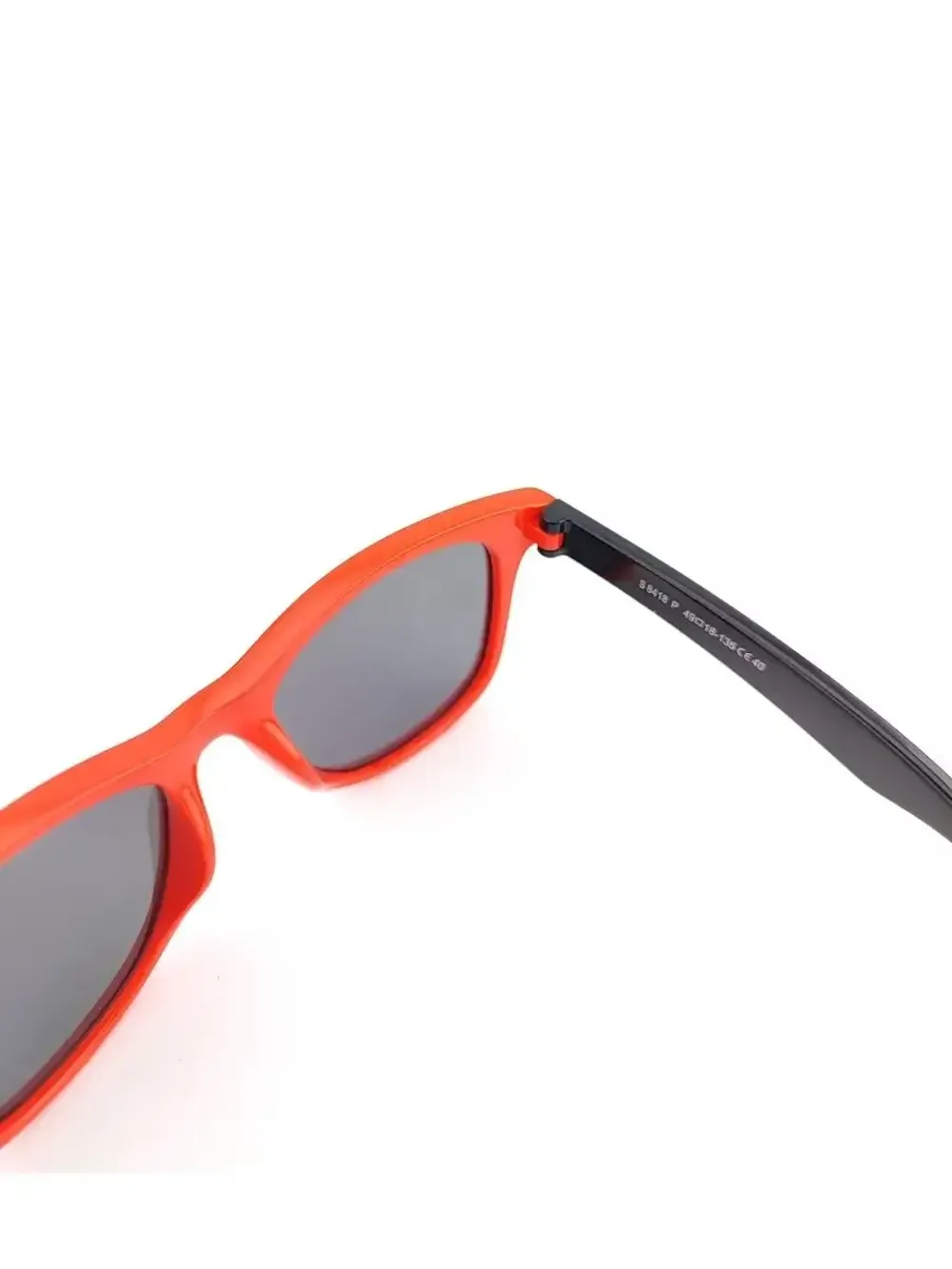 Очки солнцезащитные детские  поляризационные