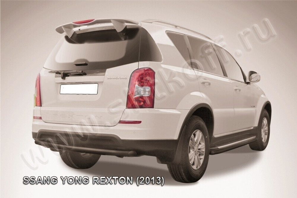 Защита заднего бампера (нержавейка) SsangYong Rexton (2012-2017) d57 радиусная (черный)