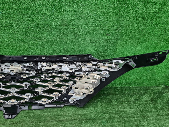 Решетка радиатора Omoda C5 (2022-н.в.)