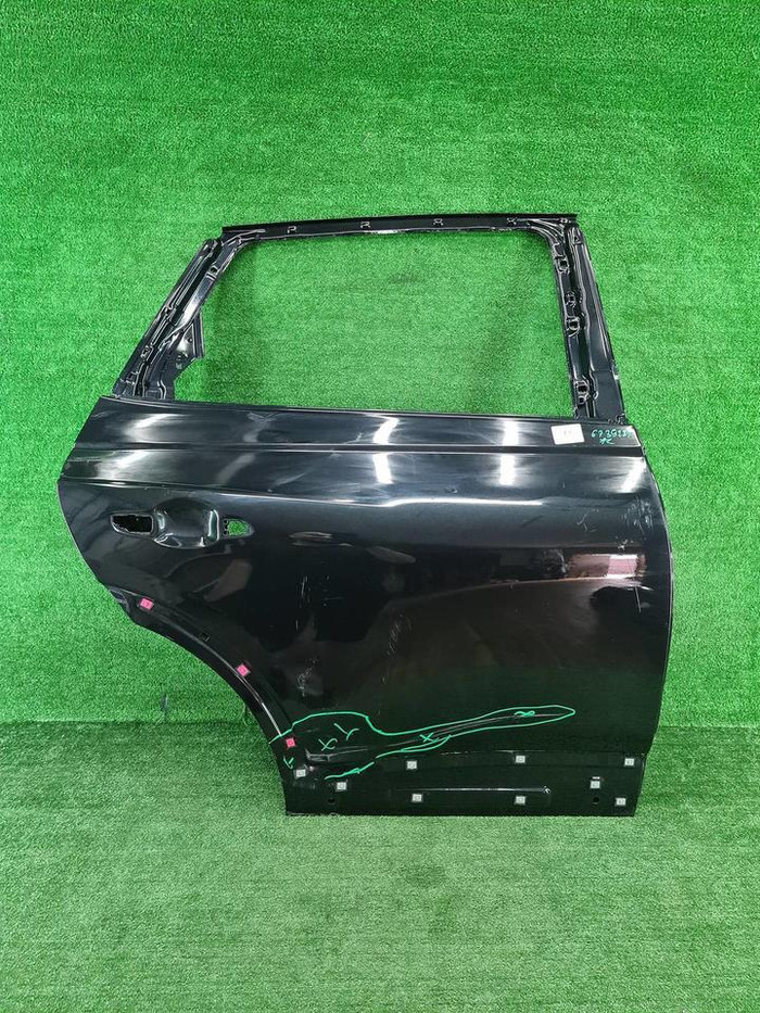 Дверь задняя правая Genesis GV80 (2020-н.в.)