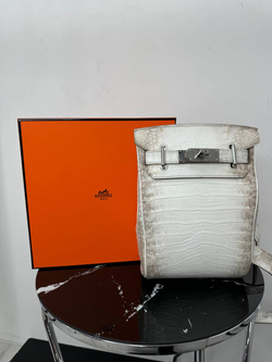 Нагрудная сумка слинг Hermes Kelly из кожи гималайского крокодила