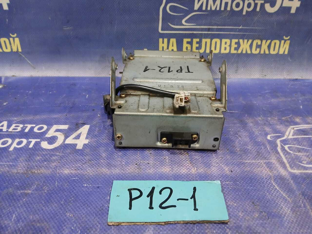 Пепельница NISSAN PRIMERA 2001