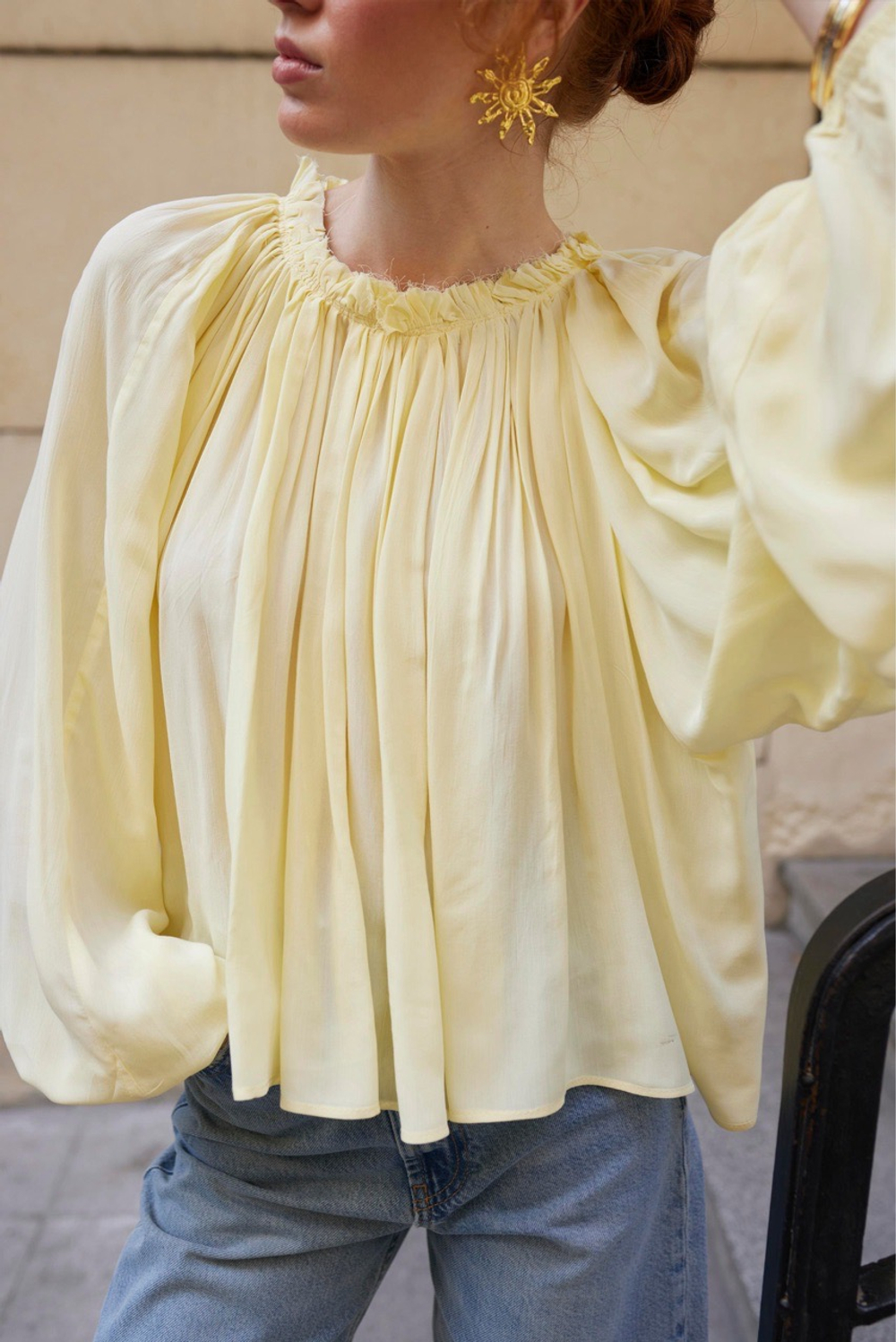 БЛУЗА ВОЗДУШНАЯ СО СКЛАДКАМИ