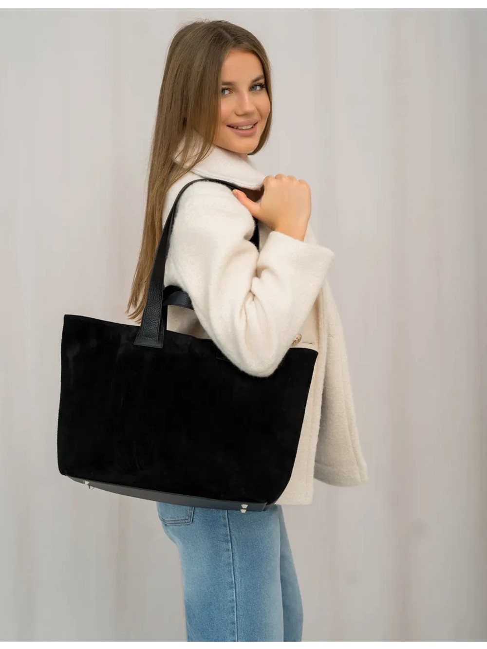 Сумка большая через плечо шоппер