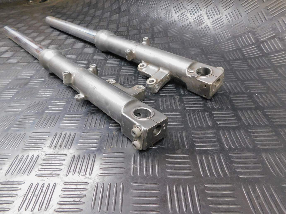 Перья вилки Kawasaki ZZR 400 98 053088