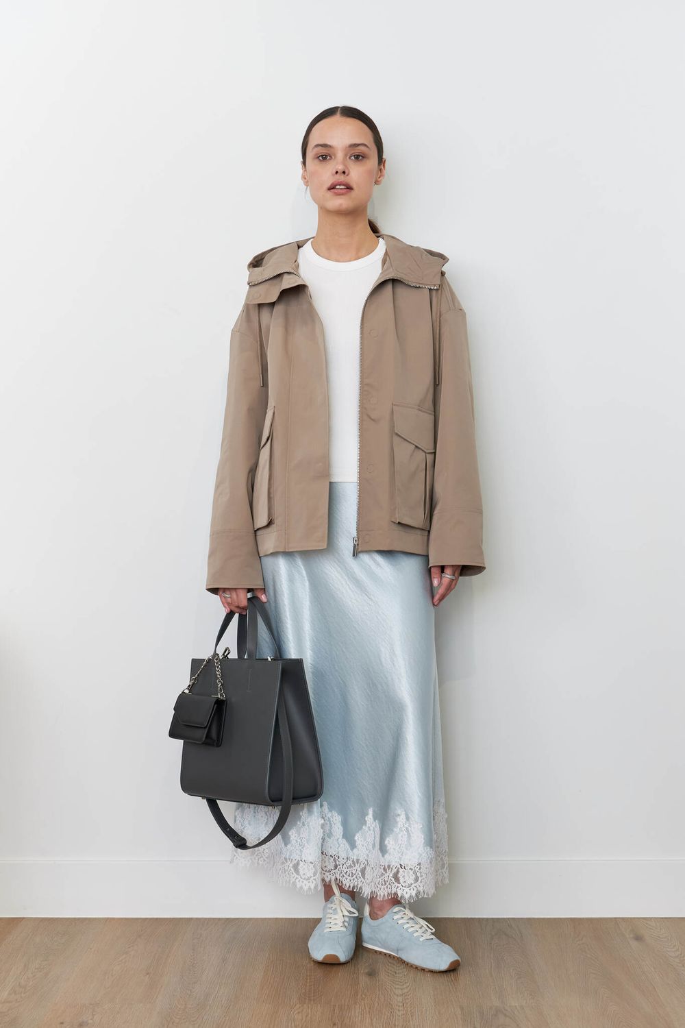 ШОППЕР КВАДРАТНЫЙ ГРАФИТ